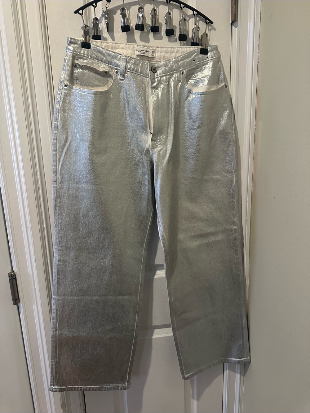Abercrombie&Fitch Metallic Silver Women's Jeans - Stylish Silver Denim